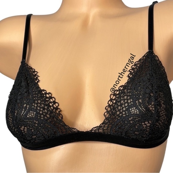 2 Bralettes Bundle-Victoria’s Secret Unlined Lacey Bralette - Picture 9 of 12